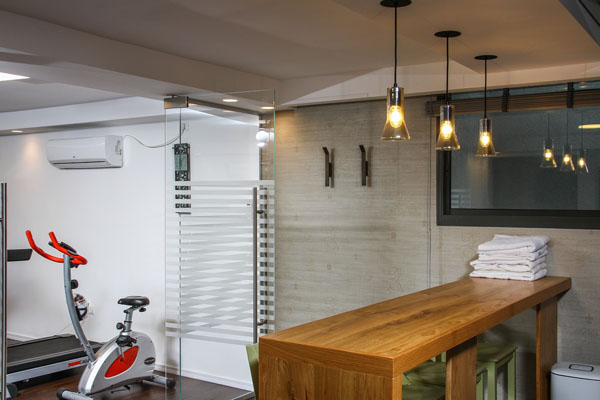 דלתות זכוכית לעסקים